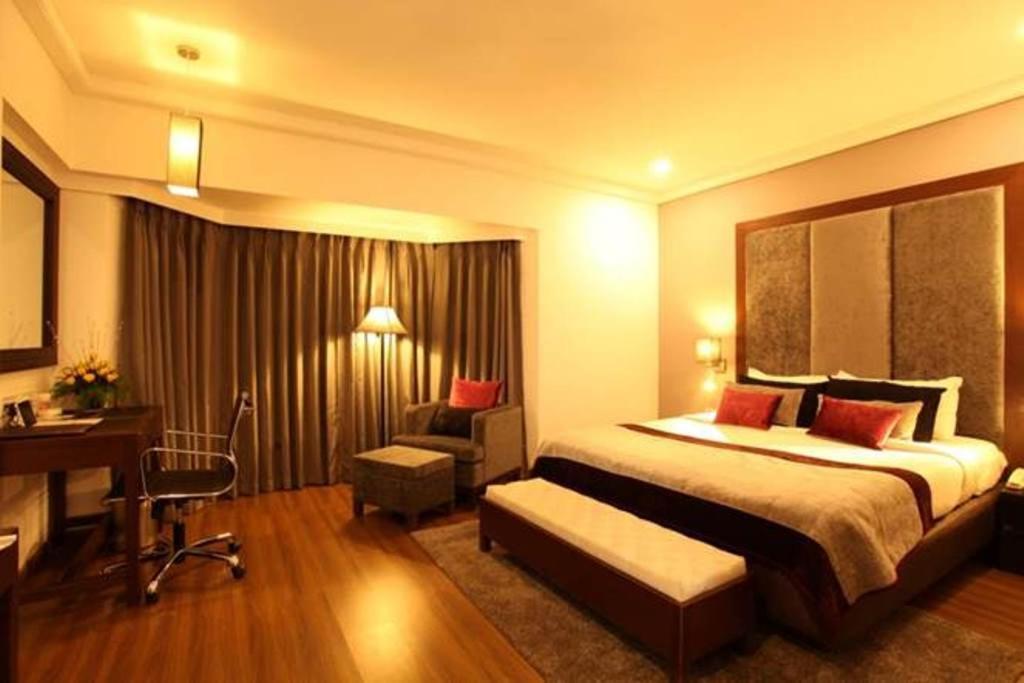 Coronet The Boutique Hotel Pune Room photo